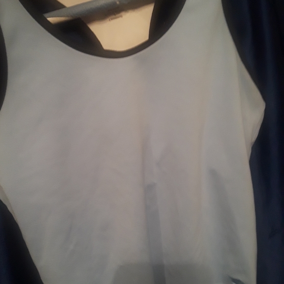 Avia sports  top - Picture 1 of 5